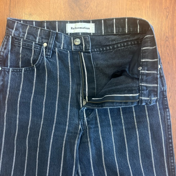 Reformation Roper Jeans - Picture 2 of 14